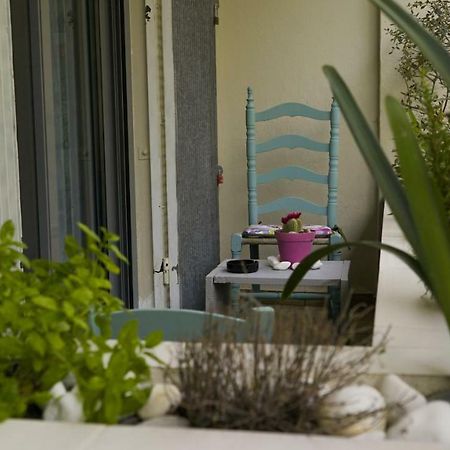 D16-Cosy Downtown Apartment Athen Exterior foto